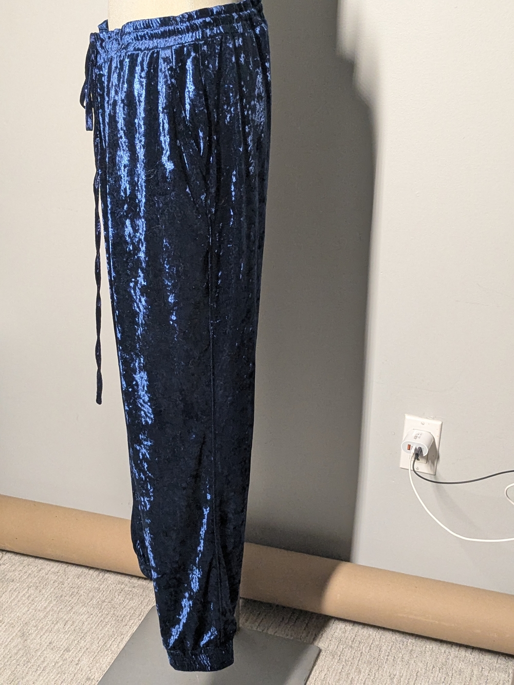 C by One Shimmery Navy Crushed Velvet Pull-On Pants